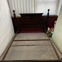 Vintage/Antique Queen Sized Bed Frame with Headboard and Footboard