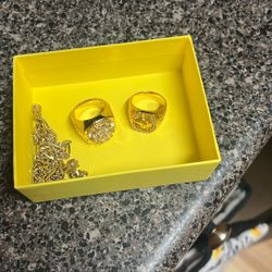 GOLD PLATES RINGS