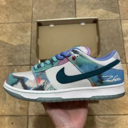 Nike Futura SB Dunks 