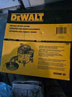 New Dewalt Large 12gal Wet Vacuum
