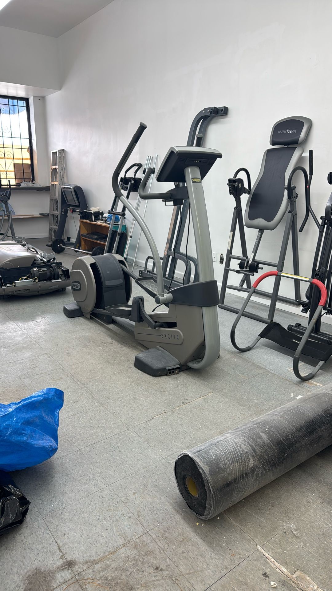 TECHNOGYM ELLIPTICAL