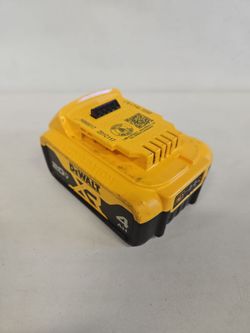 Dewalt DCB204 20V Max Li-Ion 4.0Ah Battery  B818698-S6