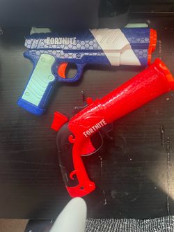 2 Fortnite themed nerf guns, no bullets :(