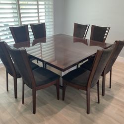 Dining Room Table, 8 Chairs, Sideboard