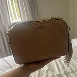 Cross Over Body Purse 