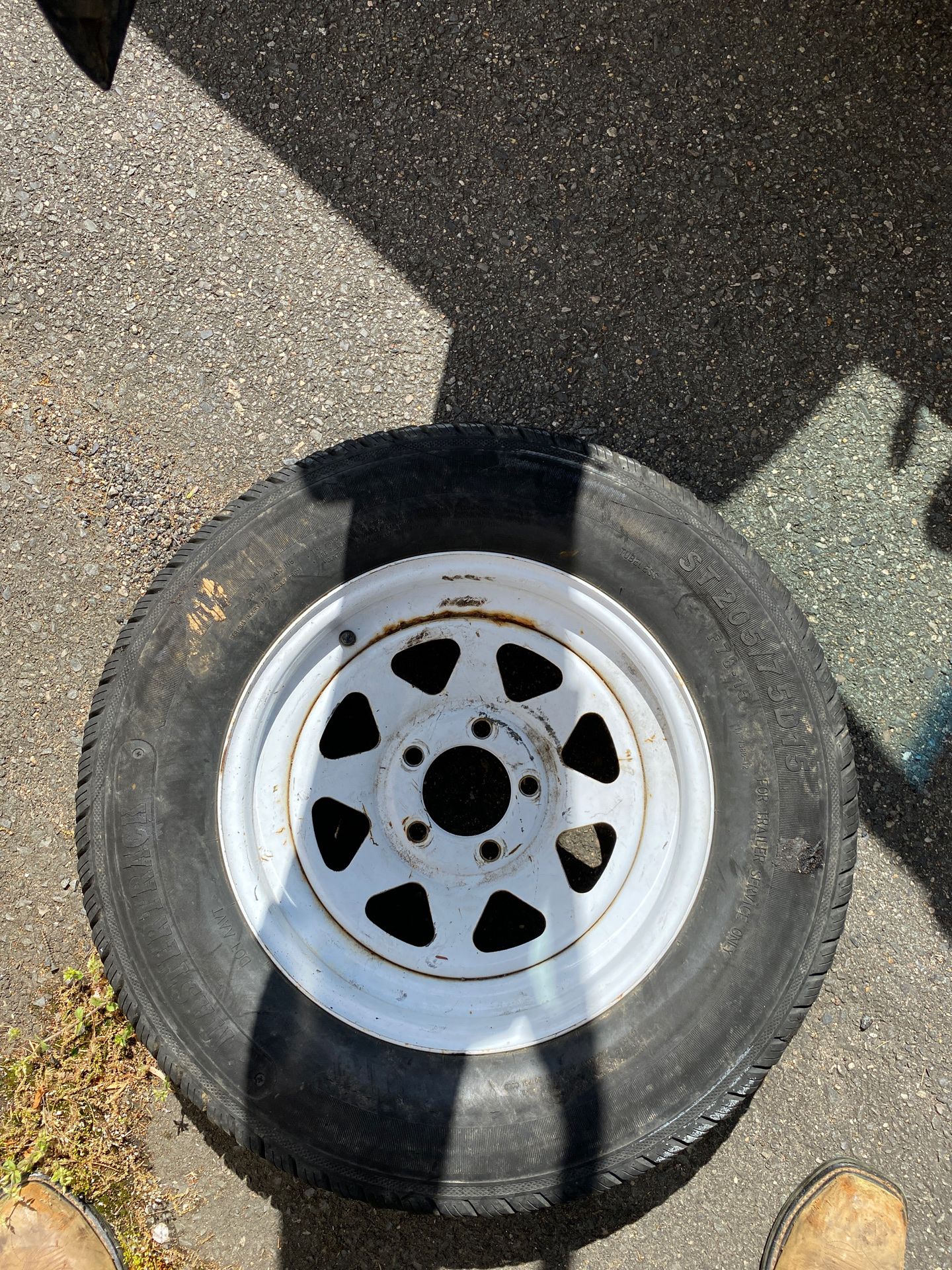 Trailer tire