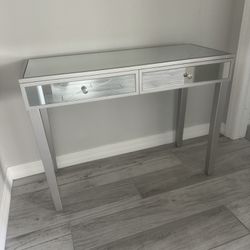 Mirrored console Table 