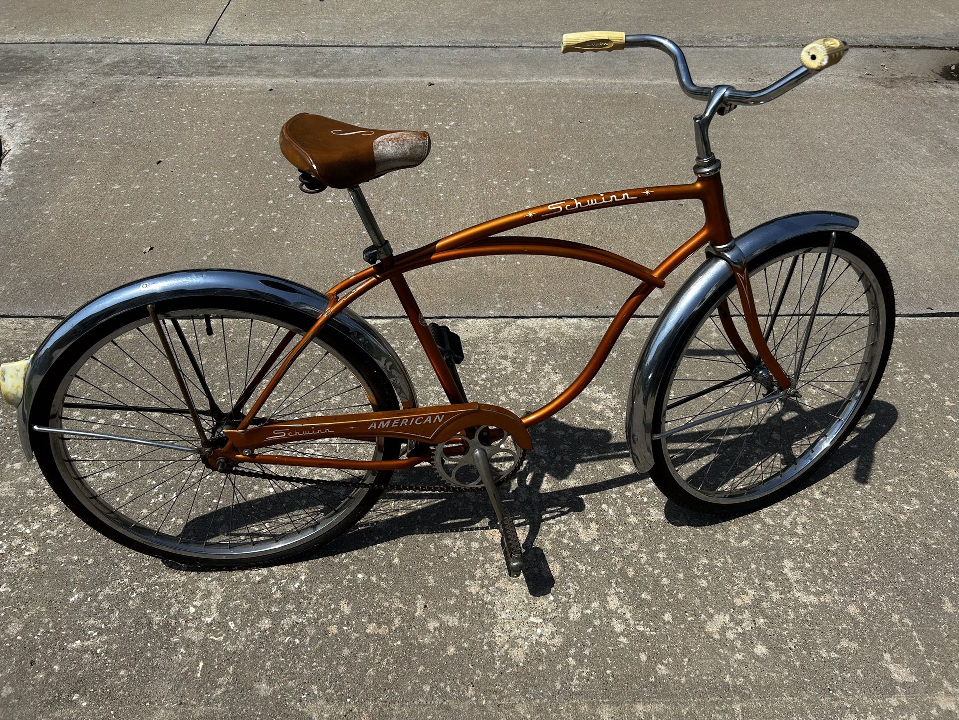 Vintage 1960’s Schwinn American 26” Cruiser Bicycle