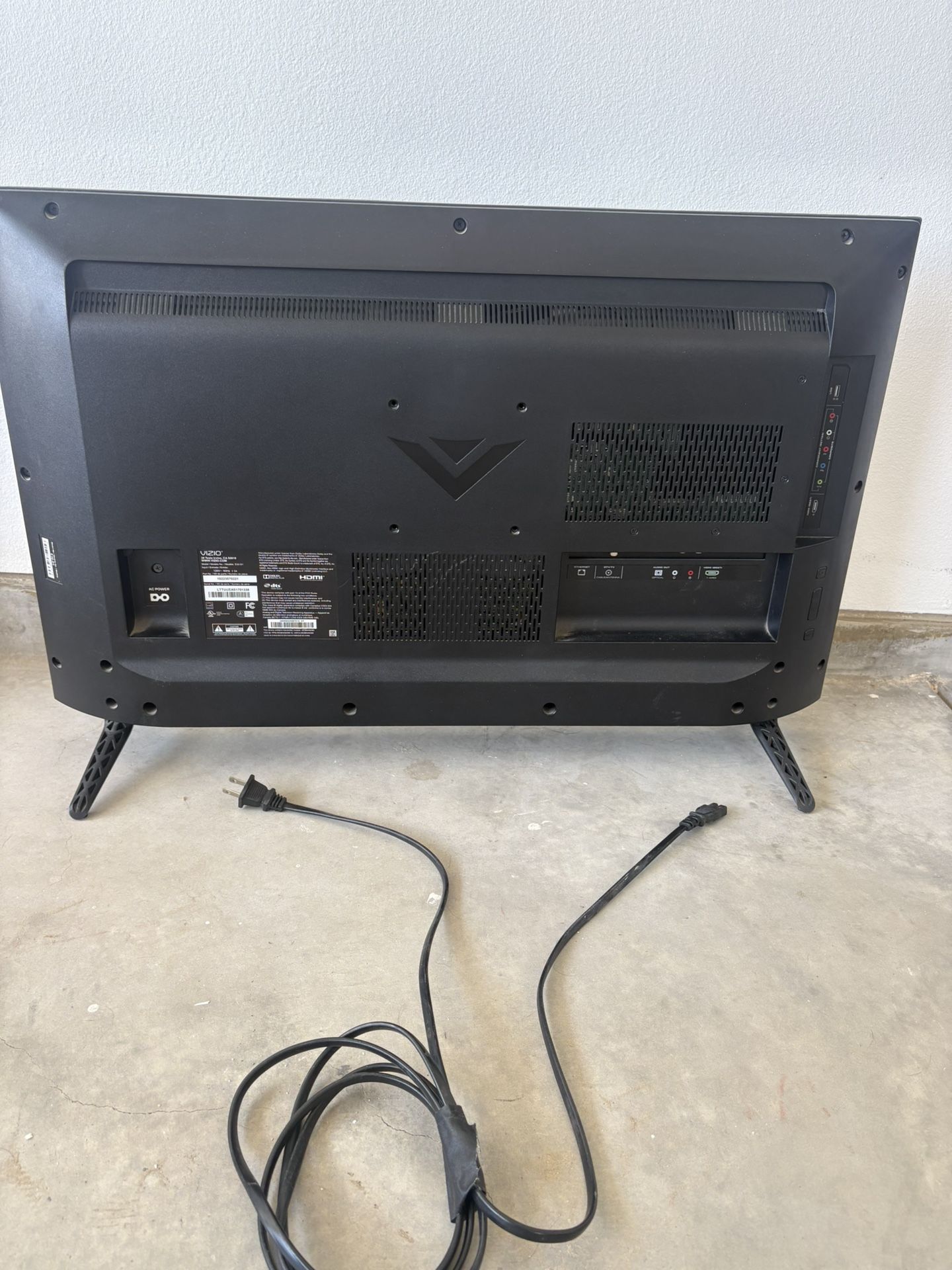 Vizio 28inch Smart Tv