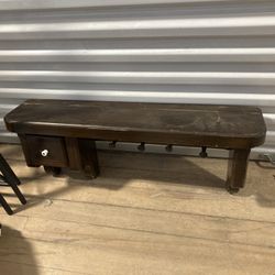 Shelf/coat Rack