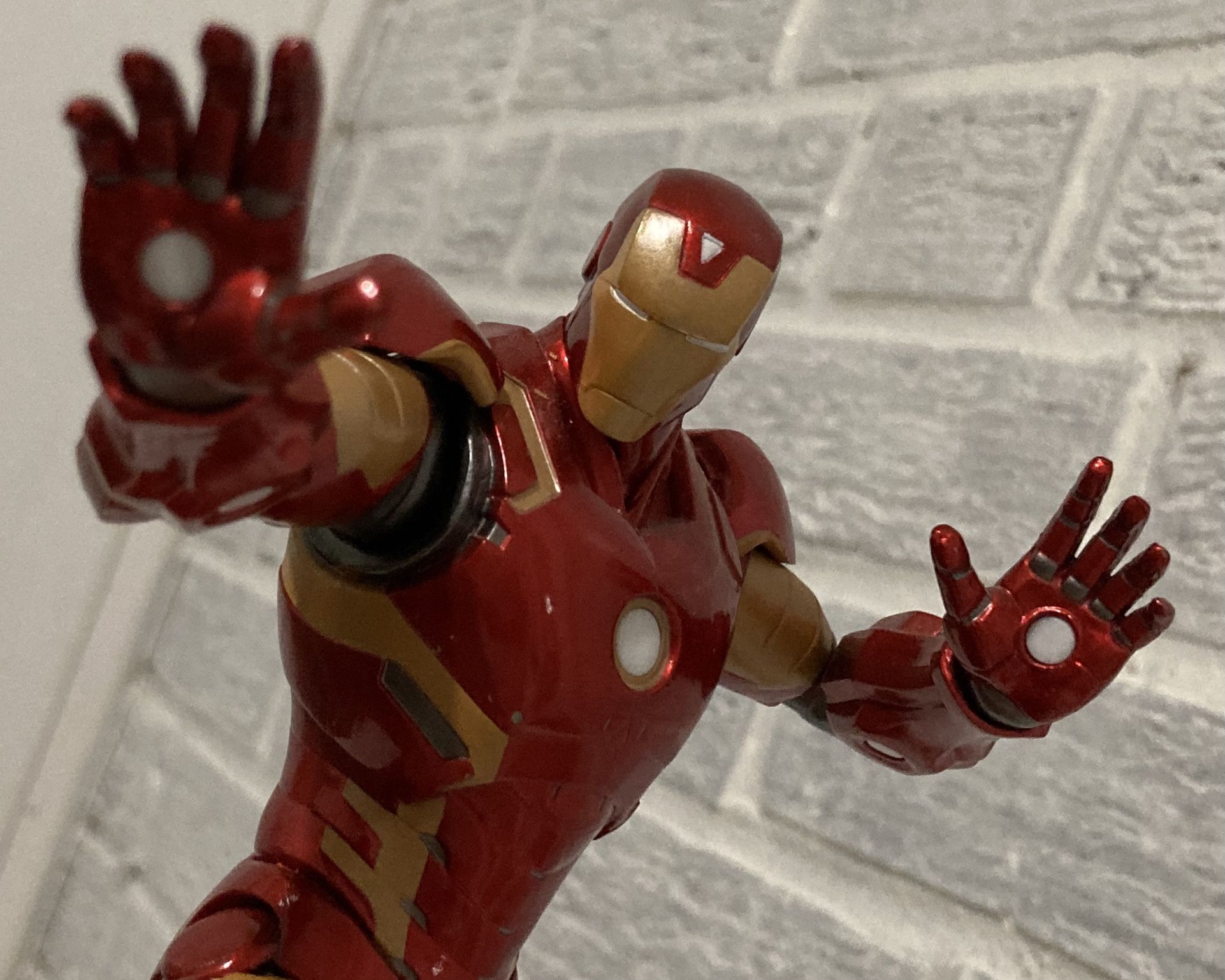 Marvel Statue Iron Man Red Suit Figures Super Hero 10 Inches Mech Robot Action X