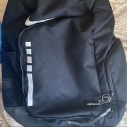 Nike Elite Backpack for Sale in Bellevue, WA - OfferUp Nike Elite Backpack for Sale in Bellevue, WA - OfferUp