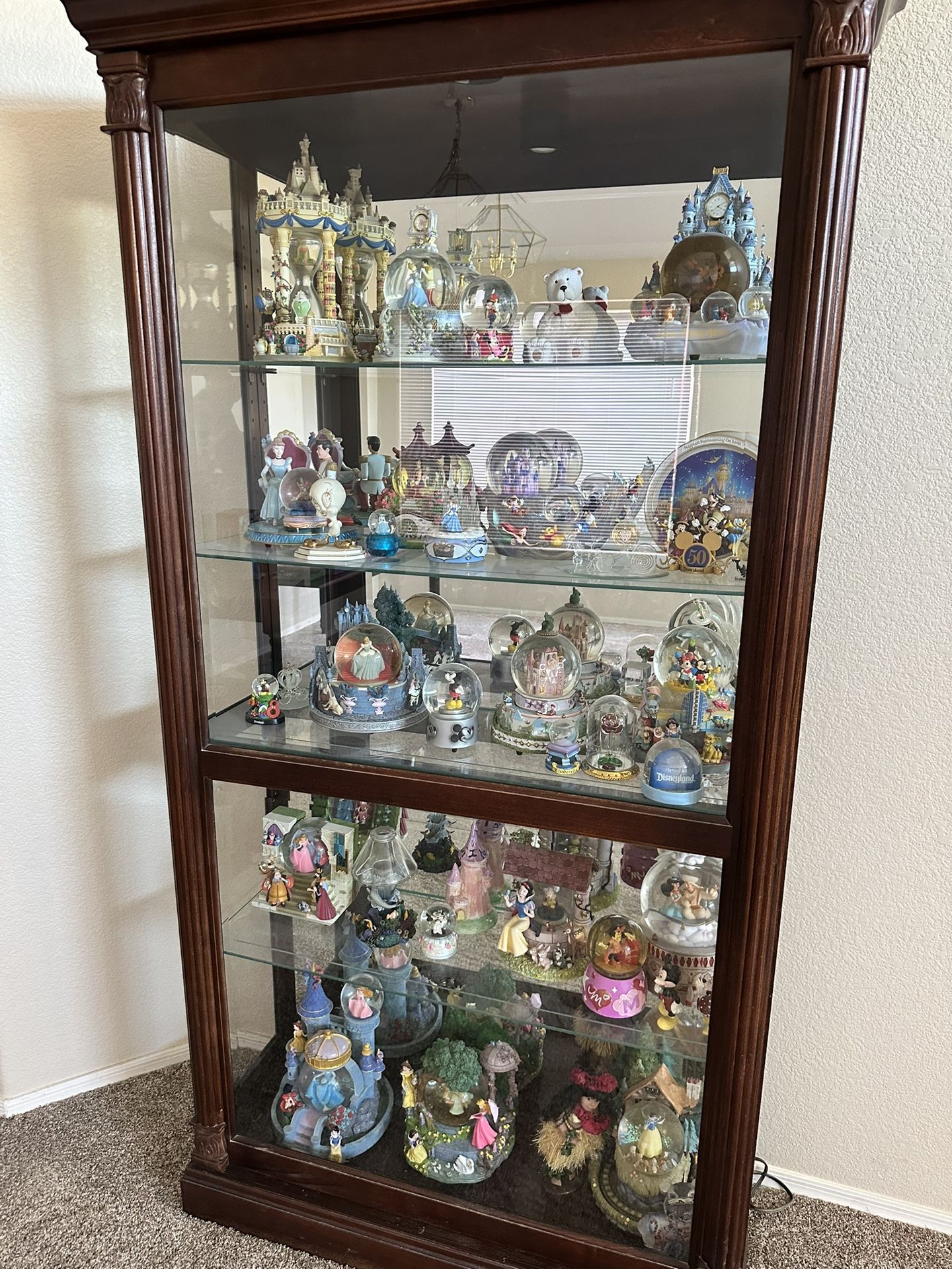 π Authentic Disney Snow Globes Collection β For Sale! π°β¨