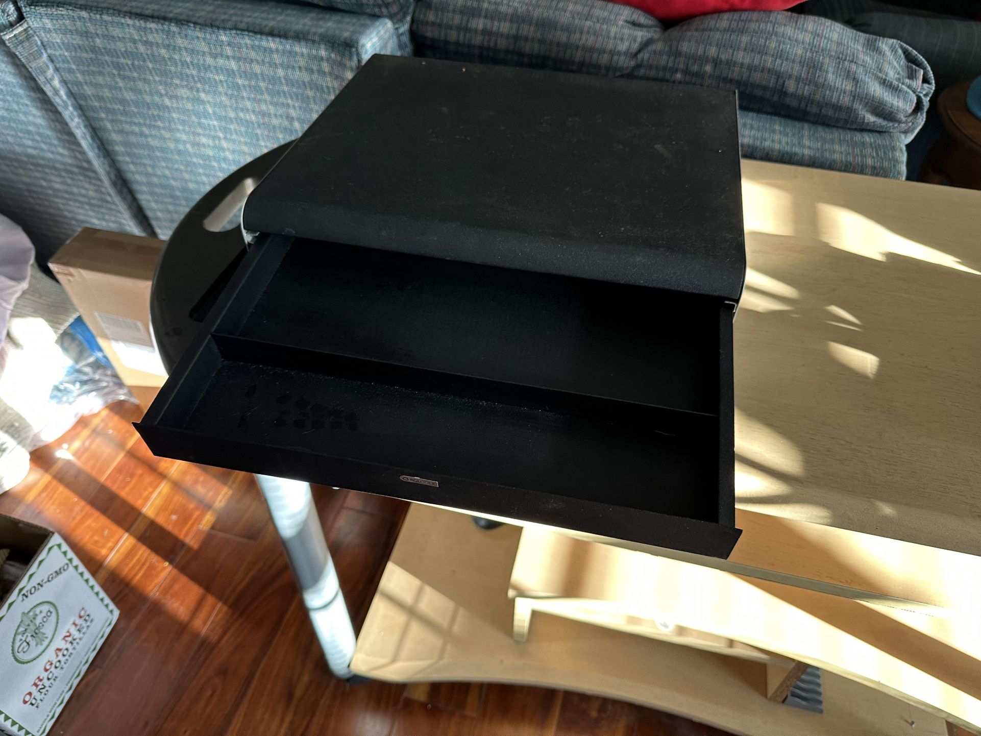 Computer monitor riser