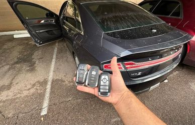 Car Key / Remote Fob / Electric Key / Spear Key