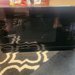 Whirlpool Microwave 1200W