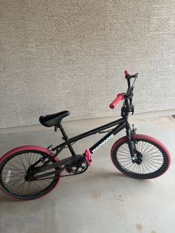 Girls mongoose bike