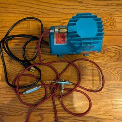 Air Brush With Small Electric Compressor 