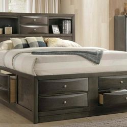 Emily Gray Queen Storage Platform Bed

