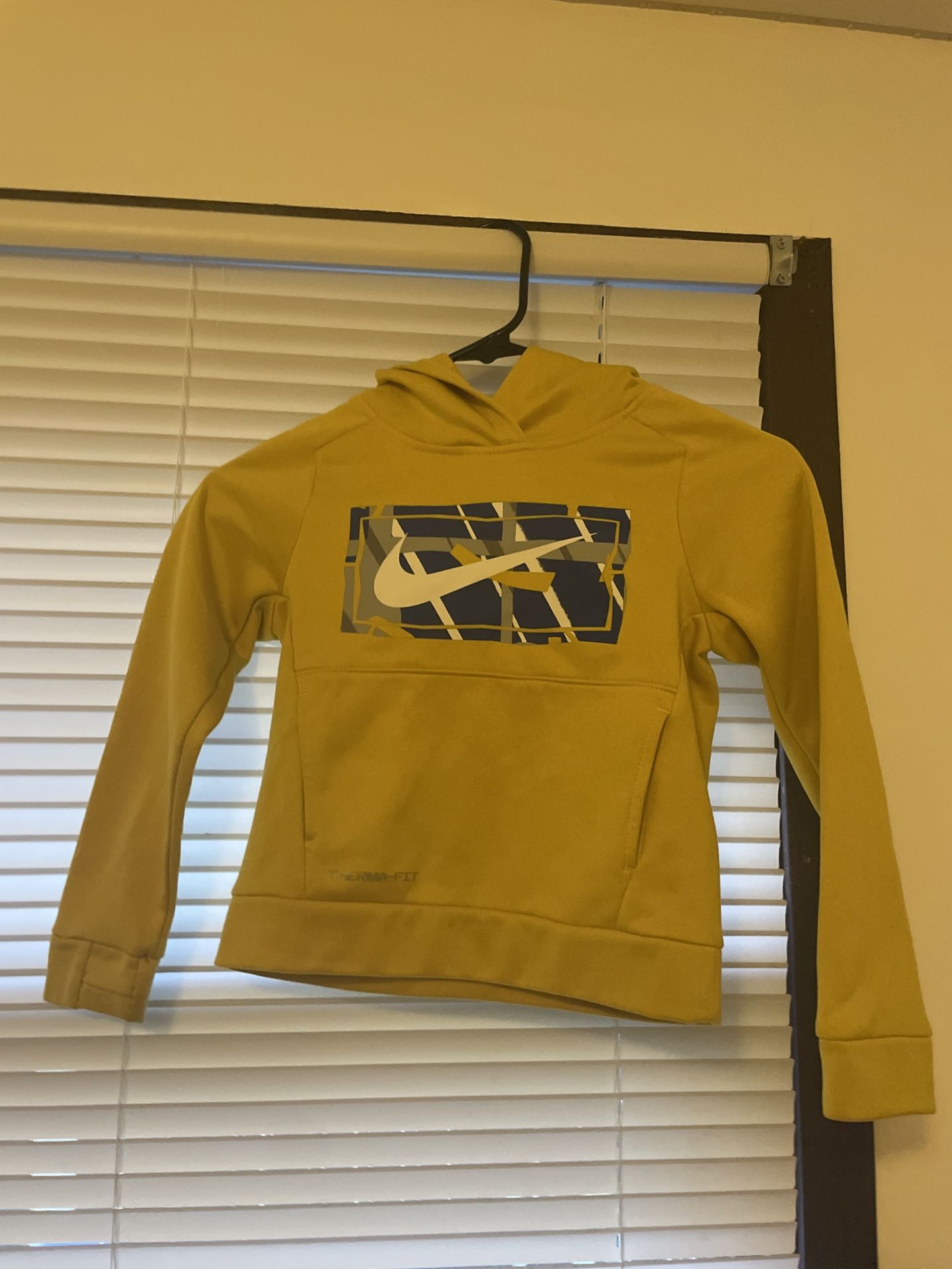 3-4 Year Nike Sweater