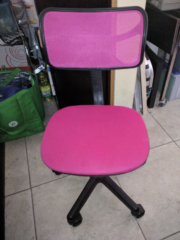 Coavas Adjustable Comfortable Mesh Back Pink Computer Desk Chair W