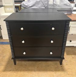 3 Drawer Dresser for Bedroom, 32" Wide Chest of Drawers, Black( Small Scratch)