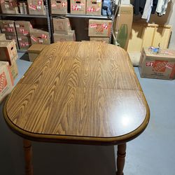 Wood table, extendable, 4 chairs