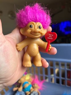 vintage 1990s Russ Berrie "You're Very Special" Valentine Message Troll doll.