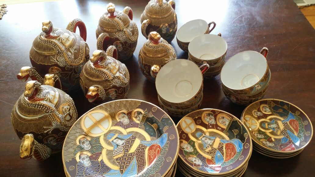 Vintage satsuma Moriage Dragon ware gilded Immortals tea set of 40psc