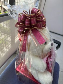 Romantic Gift Set — Build-A-Bear Plush + Gift Box, Brand New