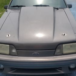 1990 Ford Mustang