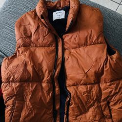 Puffer Vest Kids Size XL (14/16)-$10