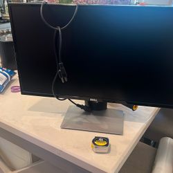 Dell computer Monitor 28”
