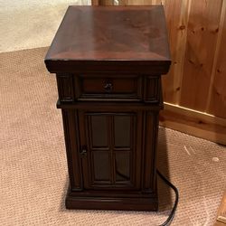 End Table With Plug Ins 