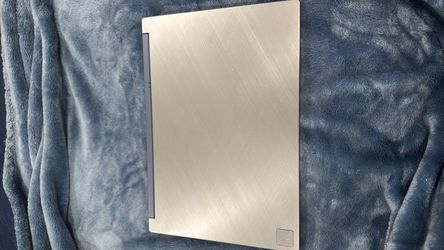 Gaming Laptop Predator Triton 300 SE