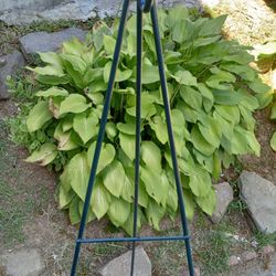 Wreath Stand