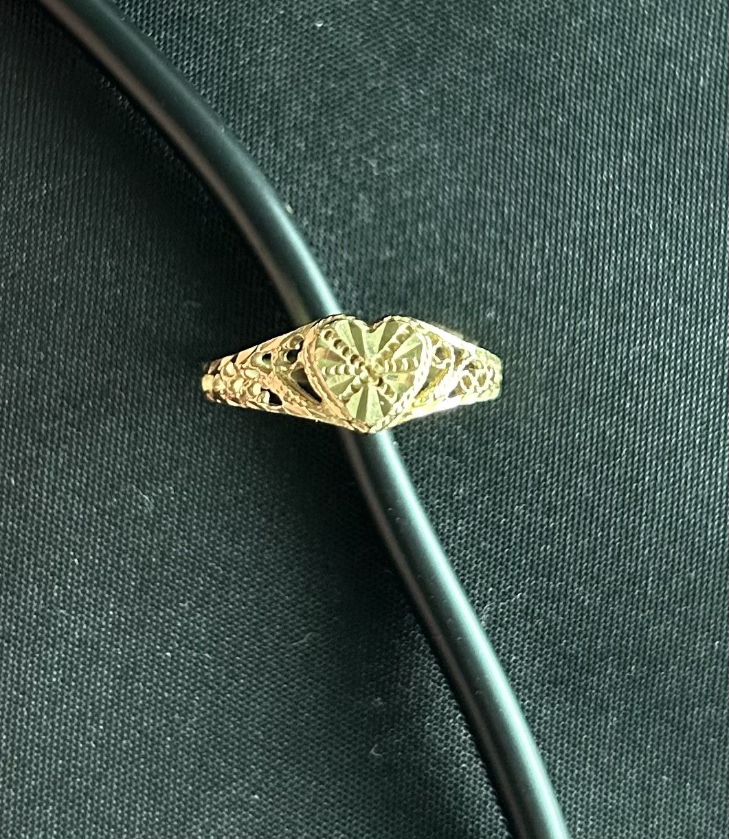 14K Gold Heart Ring 