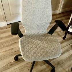 New Desk Chair 