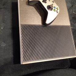 XBOX ONE S SPECIAL EDITION 