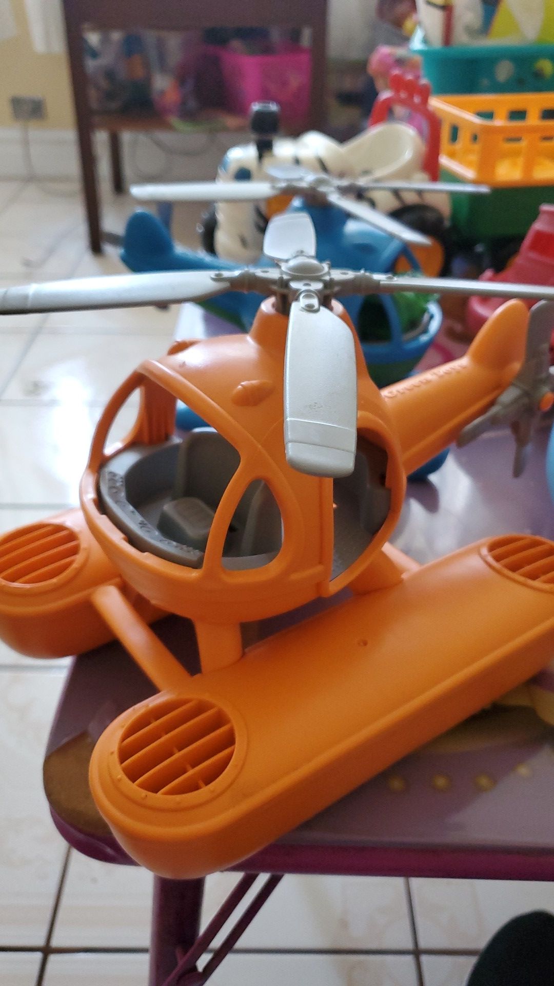 Helicopter toy