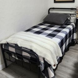 Twin Bed With Mattress 