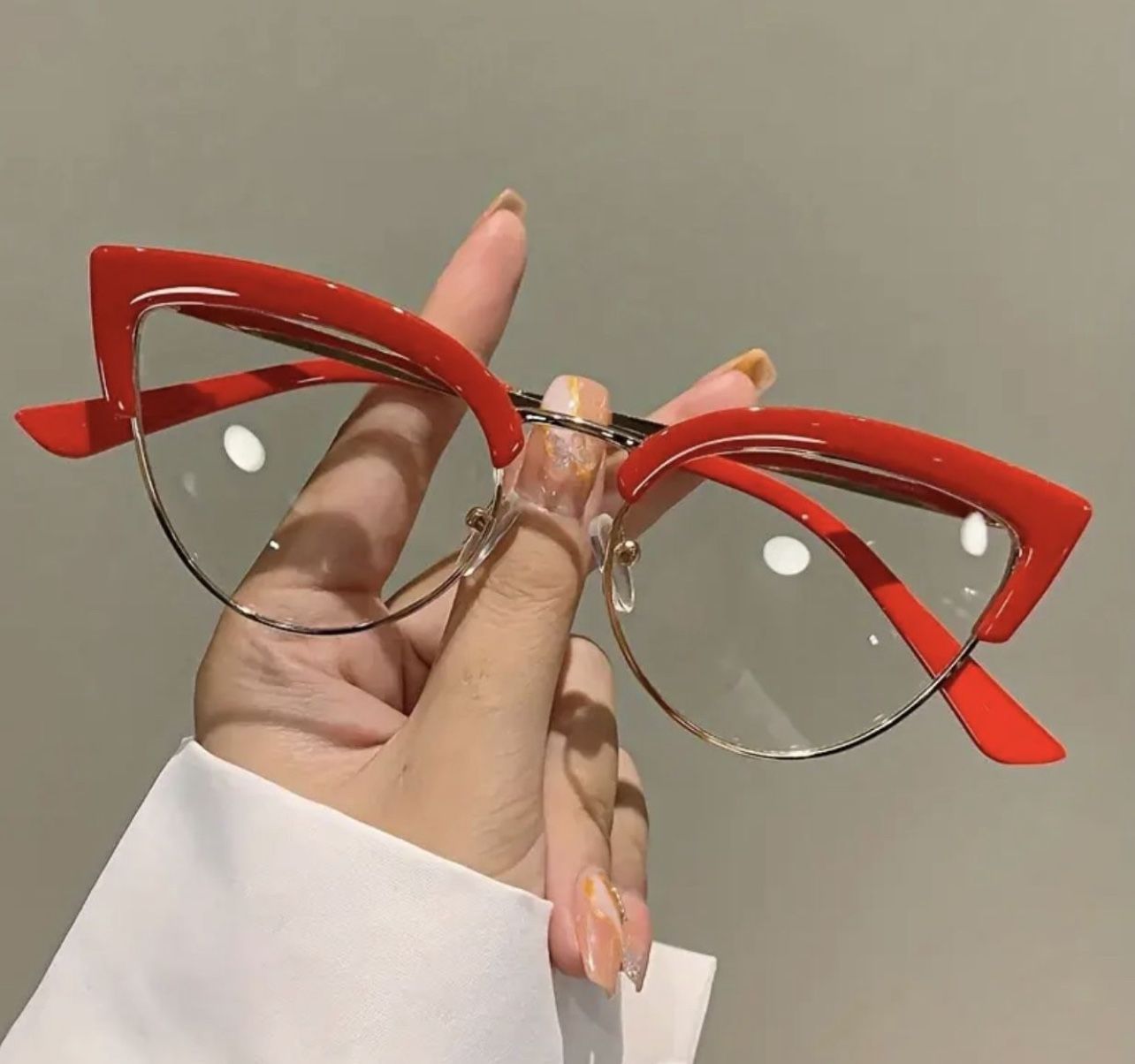 Fashionable Red Vintage Cat Eye Clear Lens For Women And Men - Perfect For Parties And Special Occasions