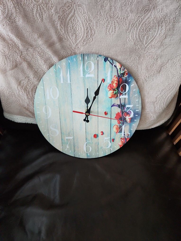 Pretty Flower Clock