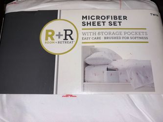 New. Twin sized microfiber sheets. Has side pocket