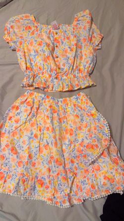 Tommy Bahama 2 Piece Set 