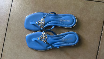 Women’s sandals