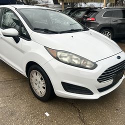 2016 Ford Fiesta