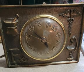 Mid Century Desk Clock