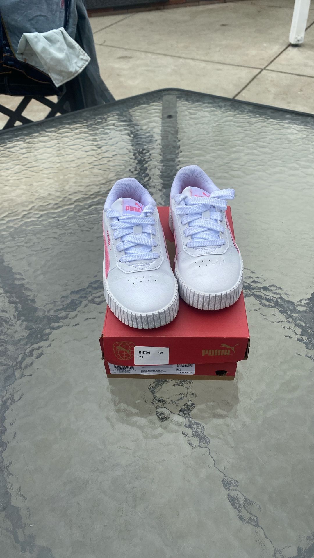 Lil Girls Sz 11 Puma