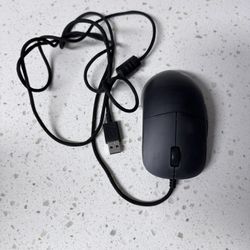 Endgame Gear XM1R mouse